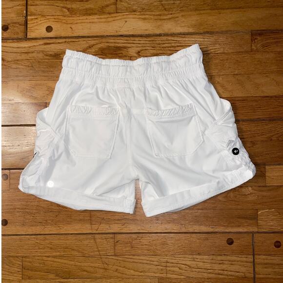 Lululemon Play In The Sun Dance Studio Short - Picture 11 of 16